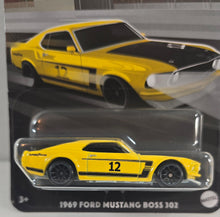 Load image into Gallery viewer, Hot Wheels Vintage Racing Club 1969 Ford Mustang Boss 302 2024
