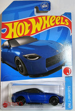 Load image into Gallery viewer, Hot Wheels Blue 2023 Nissan Z 2023