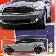 Load image into Gallery viewer, Matchbox Gray Global 2011 Mini Countryman 2022