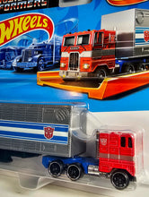 Load image into Gallery viewer, Hot Wheels Optimus Prime Track Fleet

