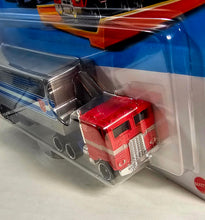 Load image into Gallery viewer, Hot Wheels Optimus Prime Track Fleet 2025

