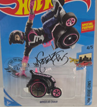 Load image into Gallery viewer, Hot Wheels Black and Pink Wheelie Chair 2020
