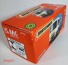 Load image into Gallery viewer, Matchbox Power Grabs Blue &amp; White Garbage King 2023
