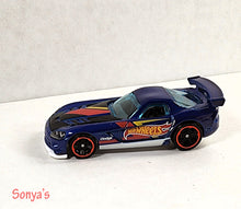 Load image into Gallery viewer, Hot Wheels Blue Dodge Viper SRT10 ACR 2023 Loose
