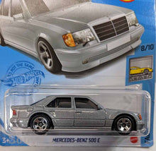 Load image into Gallery viewer, Hot Wheels Mercedes-Benz 500 E
